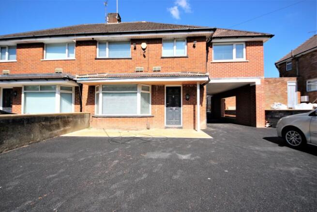 5 bedroom semi-detached house for sale