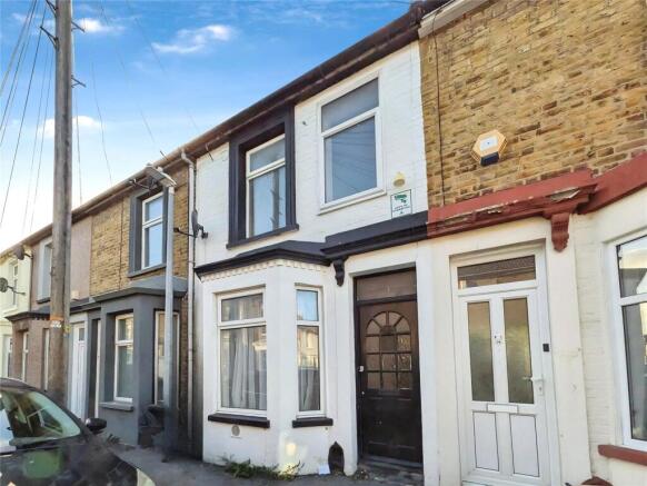 5 bedroom terraced house for sale
