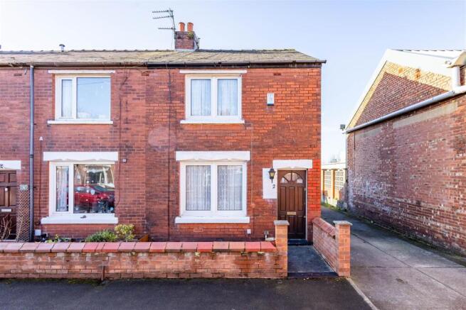 2 bedroom end of terrace house for sale