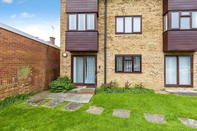 1 bedroom flat for sale