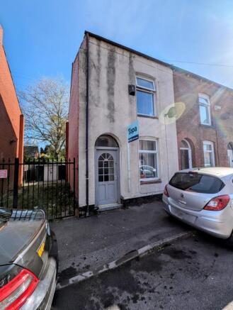 2 bedroom end of terrace house for sale
