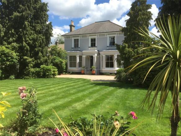 5 bedroom house for sale