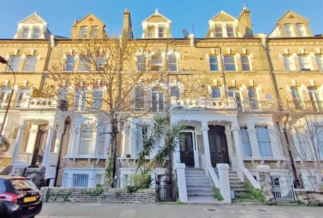 1 bedroom flat for sale