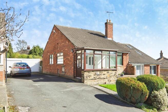1 bedroom semi-detached bungalow for sale