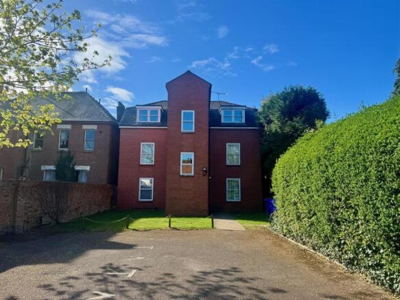 1 bedroom apartment for sale