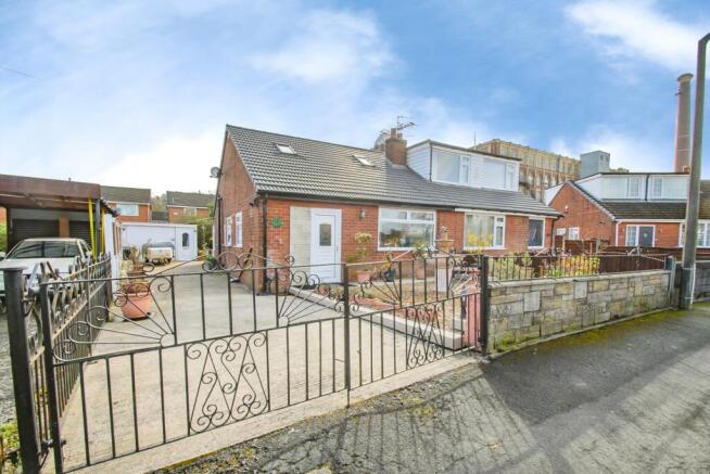 3 bedroom bungalow for sale