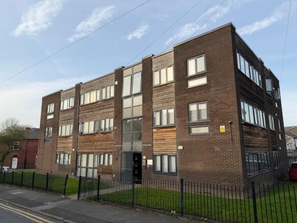 1 bedroom flat for sale