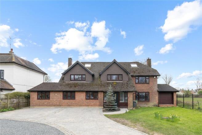 8 bedroom detached house for sale