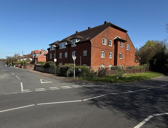 1 bedroom flat for sale