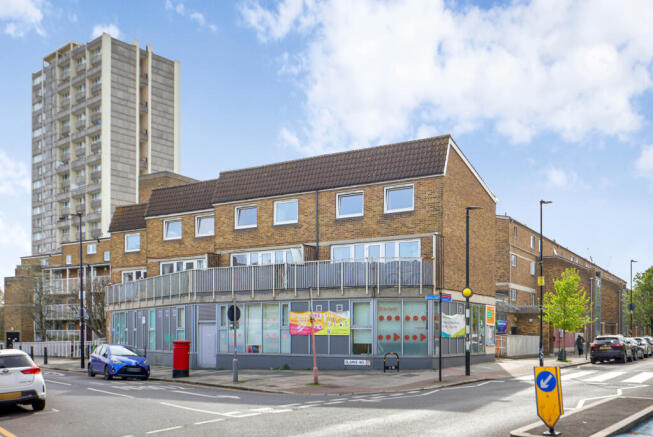 2 bedroom flat for sale
