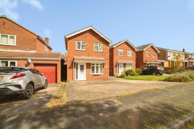 3 bedroom detached house for sale