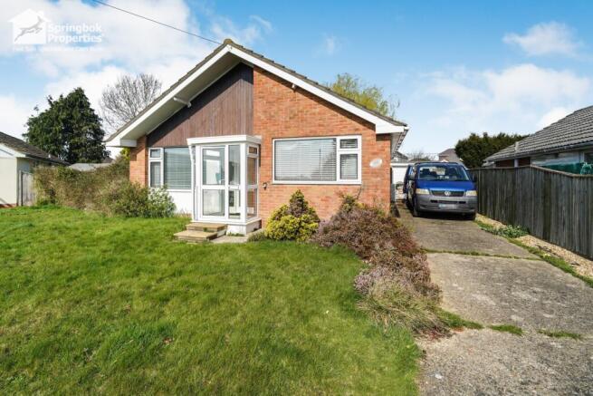 3 bedroom bungalow for sale