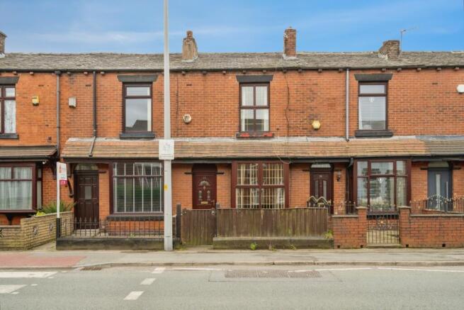 2 bedroom terraced house for sale