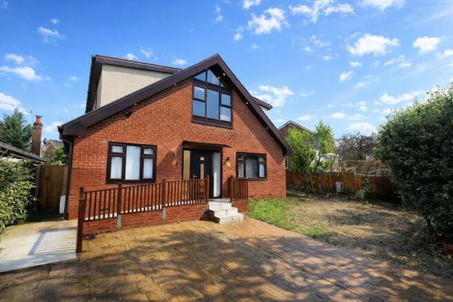 3 bedroom detached house for sale