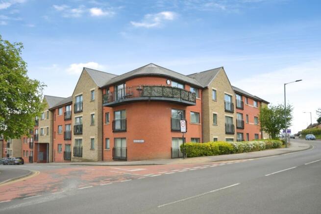 1 bedroom flat for sale