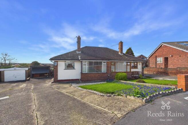 2 bedroom bungalow for sale