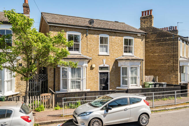 6 bedroom terraced house for sale