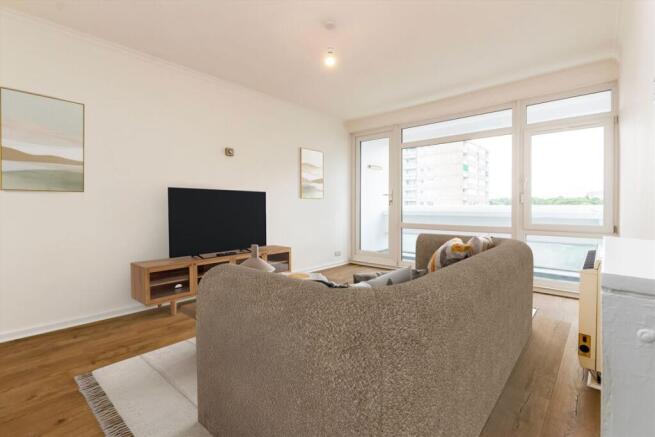 1 bedroom flat for sale