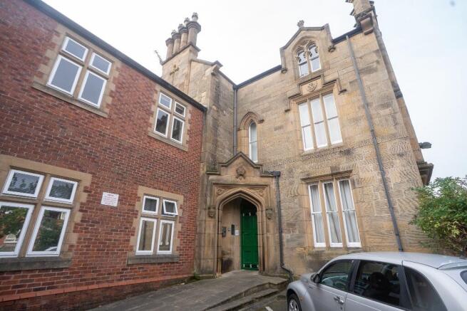 1 bedroom flat for sale