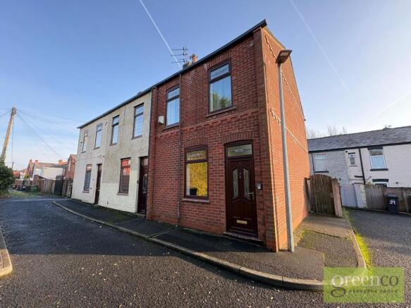 3 bedroom end of terrace house for sale