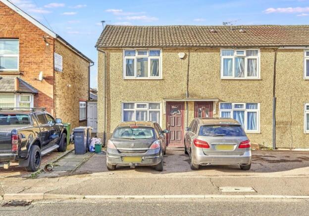 2 bedroom end of terrace house for sale