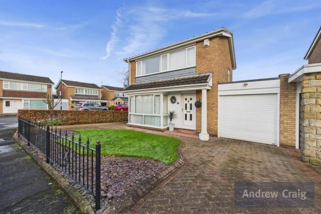 3 bedroom semi-detached house for sale