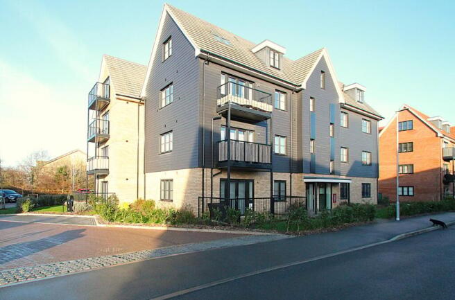 2 bedroom apartment for sale