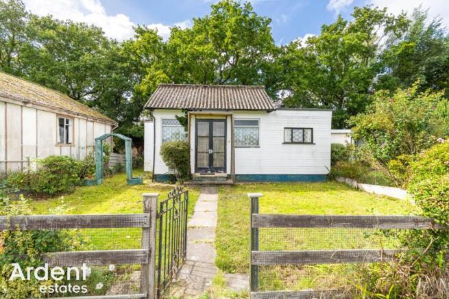 2 bedroom park home for sale