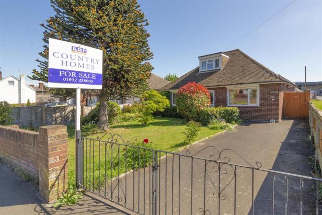 3 bedroom bungalow for sale