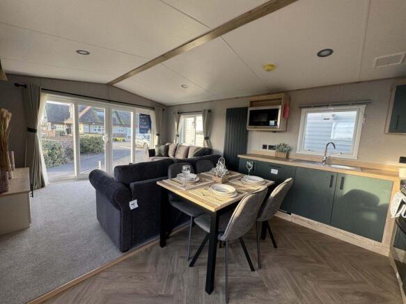 2 bedroom park home for sale
