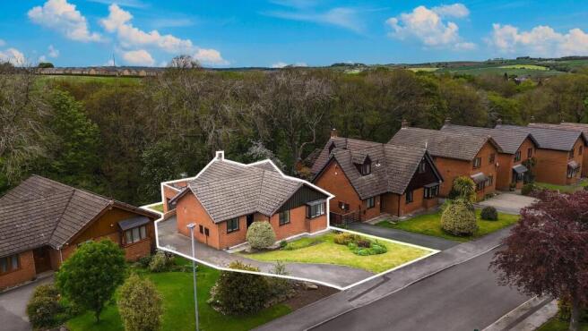 3 bedroom detached bungalow for sale