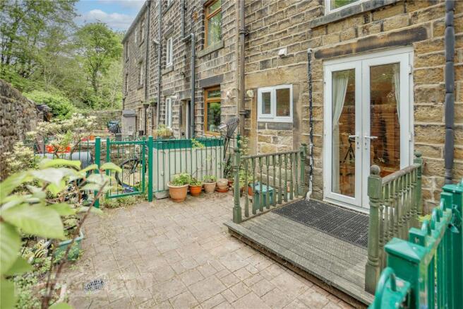 2 bedroom terraced house for sale