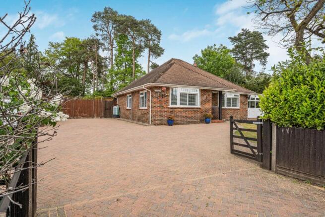 3 bedroom bungalow for sale