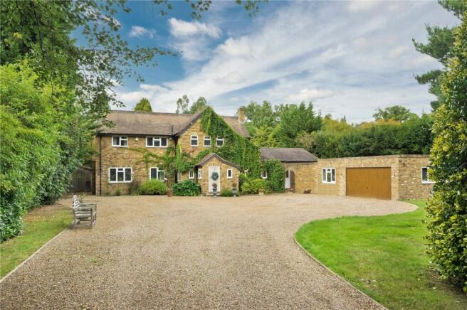 7 bedroom detached house for sale