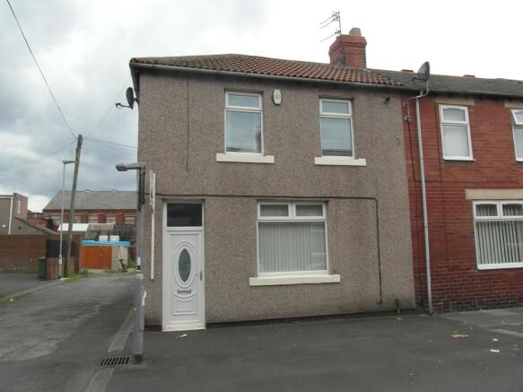 3 bedroom terraced house