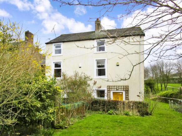 2 bedroom cottage for sale
