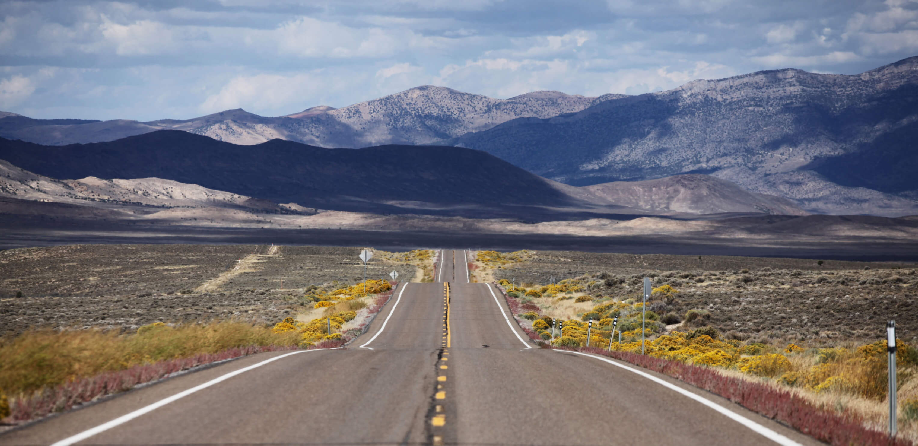 Photograph of US Route 50 in Utah