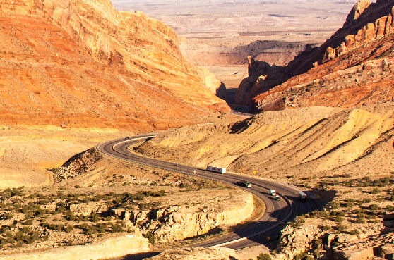 Photograph of US Route 50 in Utah