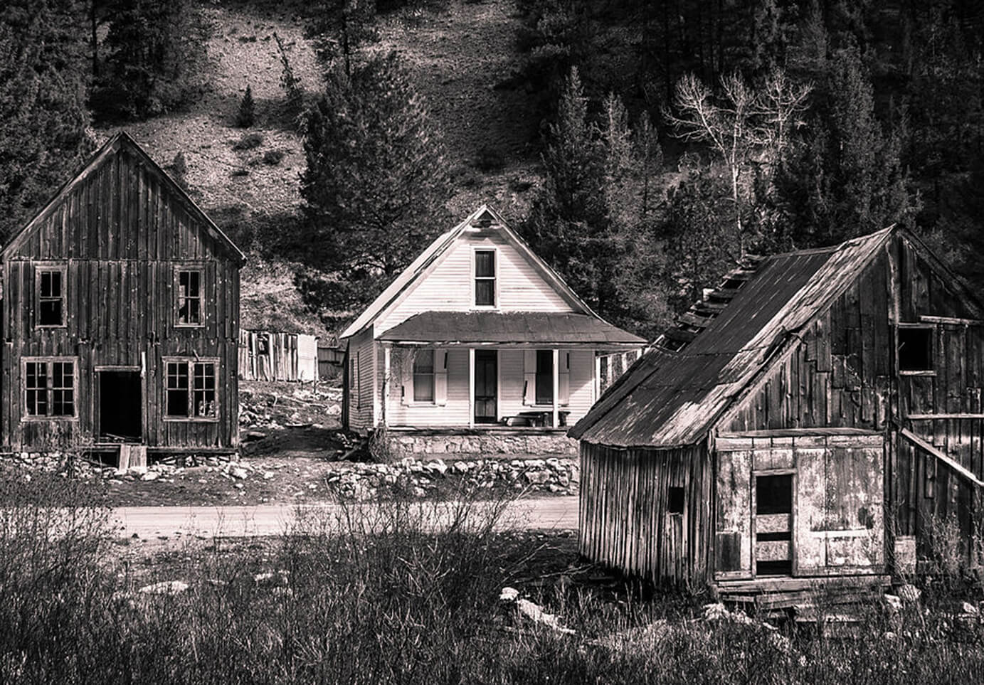 A photo of a ghost town in Idaho