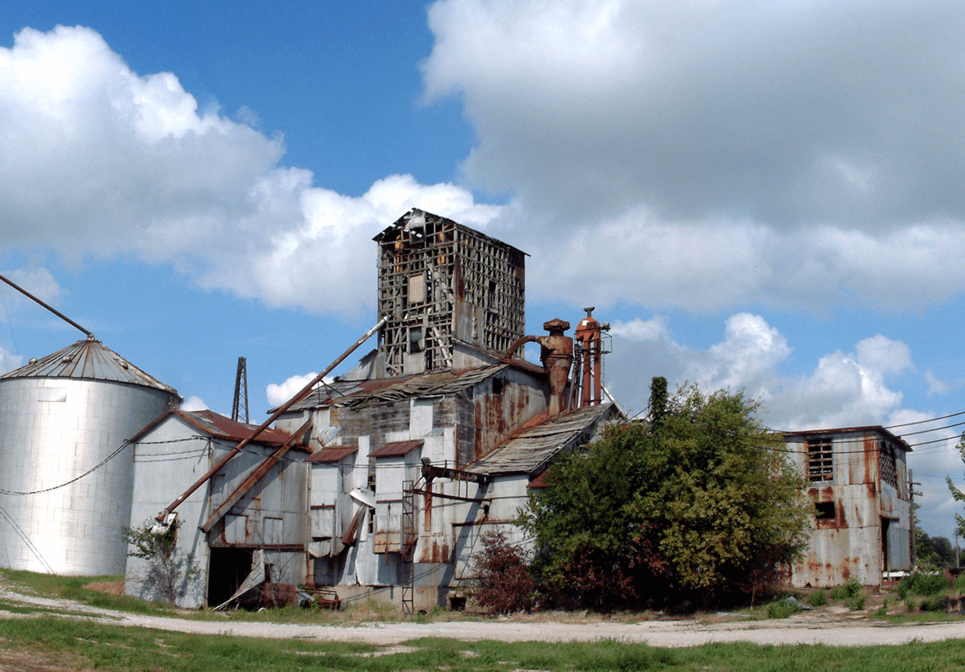 A photo of a ghost town in Indiana