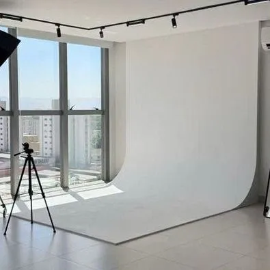  i'm about to build a professional studio photography