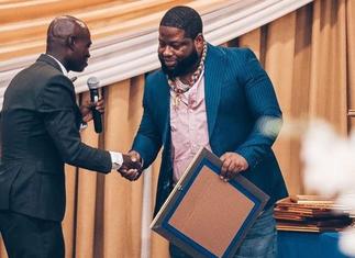 Disclaimer: I'm not behind Dr UN's fake awards