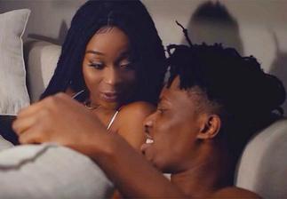 Efia Odo Admits She Wants To Naughtily Consume Kwesi Arthur In The Bedroom- TWEET