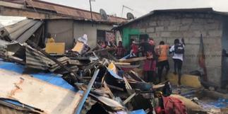 Accra: Police demolish illegal structures at Abuja CMB