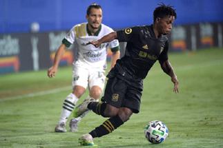 Latif Blessing and Kwadwo Opoku shine as LAFC open 2021 MLS season with victory over Austin