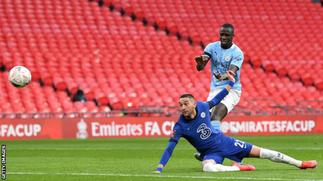 Chelsea end Man City's quadruple hopes