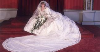 Princess Diana's Wedding Dress to Go on Display after William and Harry Approval ▷ Ghana news