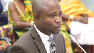 Use Public-Private Partnerships to procure COVID-19 vaccines