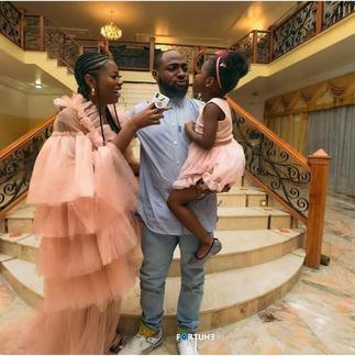 Davido Allegedly Compensates First Baby Mama Sophia Momodu With A Range Rover After Dumping Chioma