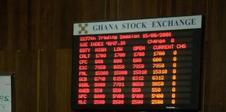 New gold advances while Cal Bank, MTN Ghana fall on declining rates